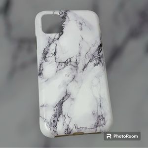 iphone 11 white and black marble case